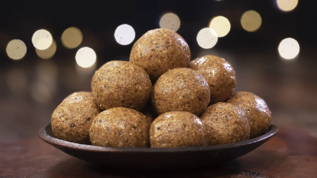 Easy Indian Picnic Menu Ideas: Recipes That Travel Well 4 A plate filled with freshly made peanut ladoos