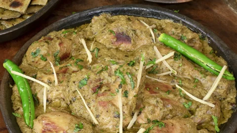 Afghani Chicken gravy
