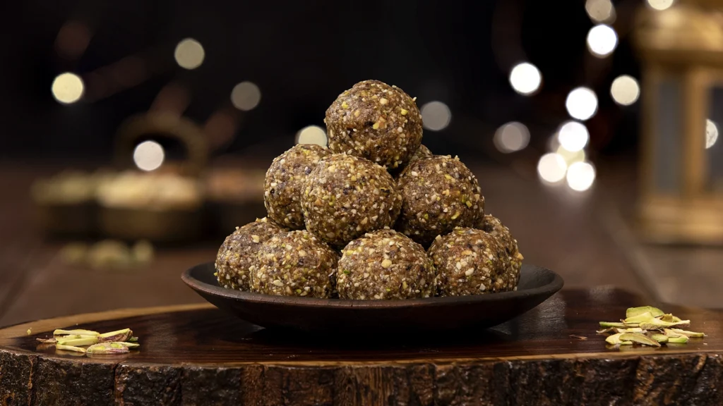 Easy Indian Picnic Menu Ideas: Recipes That Travel Well 16 Finished ladoos ready to eat