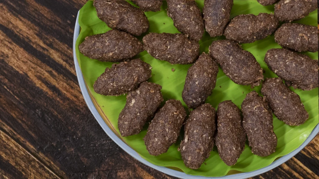 Gluten‑Free Indian Recipes to Elevate Your Table 4 Freshly steamed ragi kozhukattai on a plate