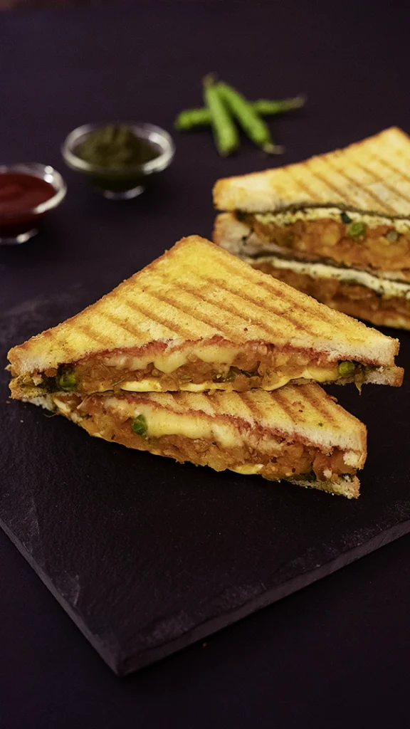Spicy Aloo Sandwich