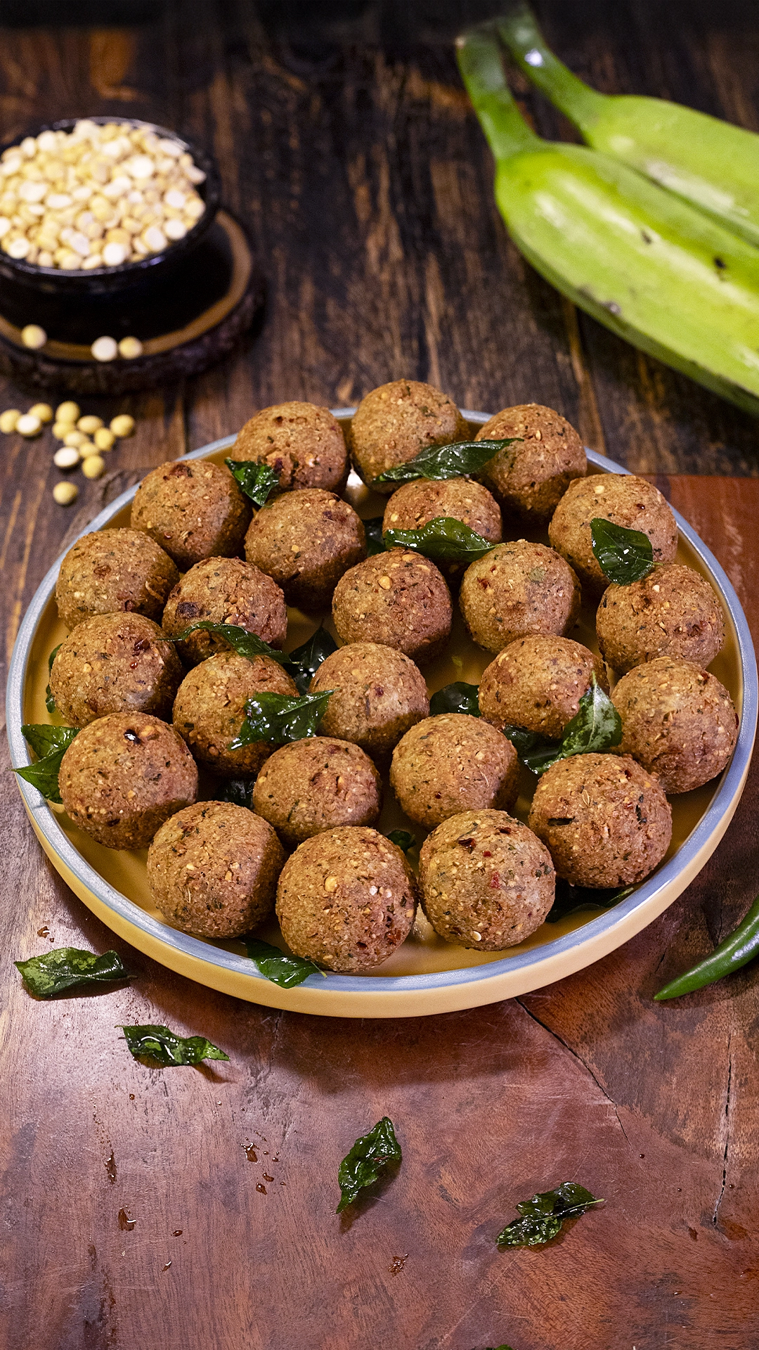 Vazhakkai Kola Urundai