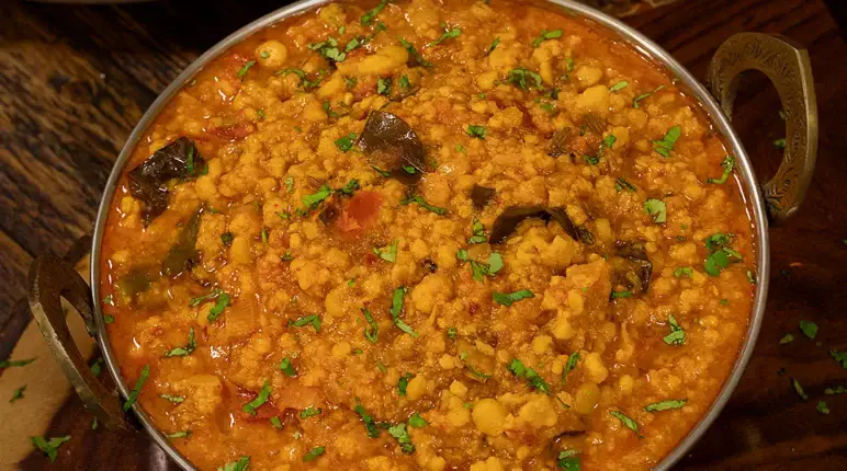 Vada Curry 2 Vada Curry