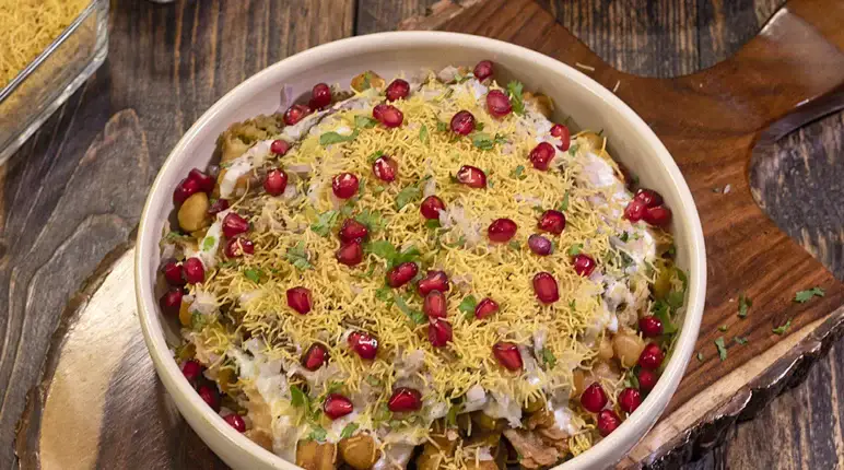 Chana Samosa Chaat