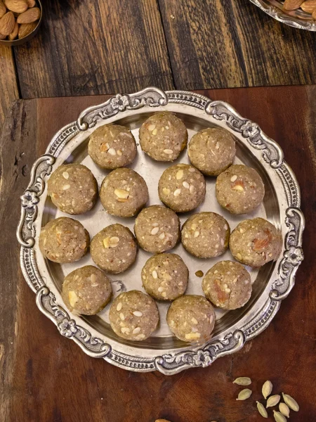 Makhana Ladoo