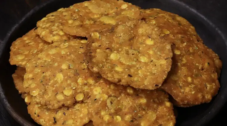 Rice Crackers (Thattai)