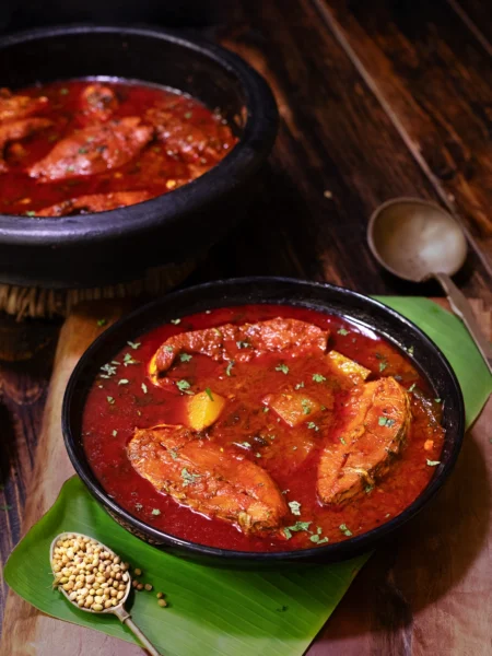 Nellore Fish Curry (Chepala Pulusu)