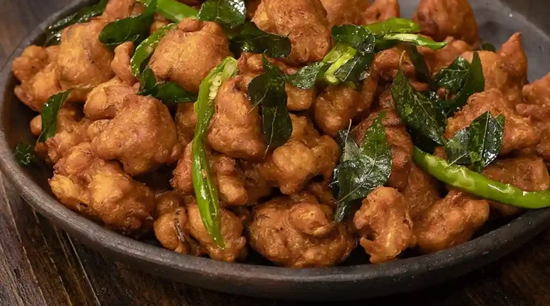 Cauliflower Pakoda
