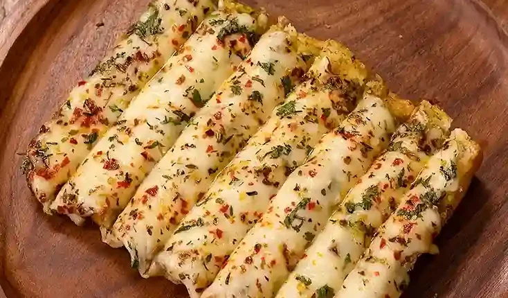 Cheesy Garlic Bread 4 Cheesy garlic Bread